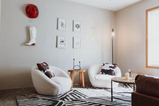 Laid-back - Industrial Chic - Game room - Lincoln - 0