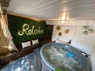 Apartamenty Jagodzianka - Jacuzzi, Sauna, Tężnia solankowa - Ustrzyki Dolne - 4