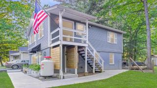 Wally's House - Hawley - 1