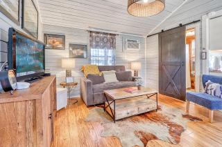 Creekside Cabins - The Texan - Wimberley - 7
