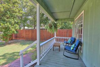 Creekside Cabins - Cypress Creek House - Wimberley - 3