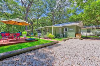 Creekside Cabins - The Getaway - Wimberley - 0