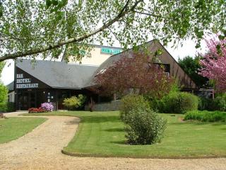 Les Dineux Village - Trémeur - 2