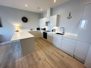 Ocean View Suite - Near Hythe - On Beach Seafront - Private Parking - 4