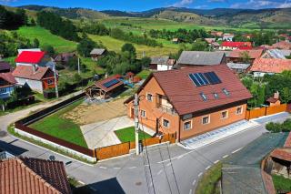 Erőss Kulcsosház - Lăzarea - 9