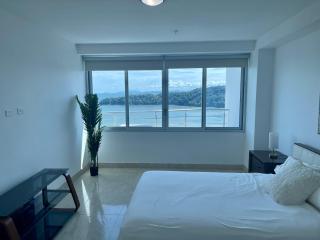 17E Beautiful 2-Bedroom Ocean View Apartment - Playa Bonita - 9