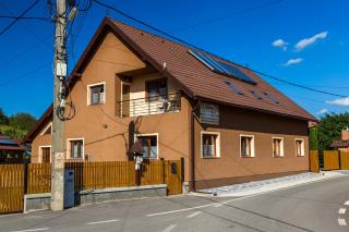 Erőss Kulcsosház - Lăzarea - 2