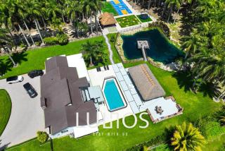 Island Paradise - Pickleball, Football, Pool Bliss L61 - Miami - 0