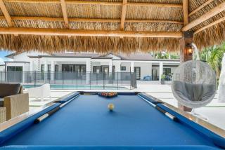 Island Paradise - Pickleball, Football, Pool Bliss L61 - Miami - 4