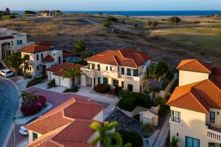 Amazing 3 Bed Townhouse - Eagle Beach - 8