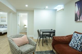 Spacious 2-Bed-Room near Yonge & Major Mackenzie - Richmond Hill - 8