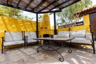 Aurora Mari Villa Your Dream Steps from the Ocean Shore - Caleta de Fuste - 0