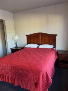 REGENCY INN - 3