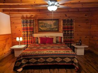 Cabin Bliss - Just 1 Mile from Lake Lanier - Oscarville - 2