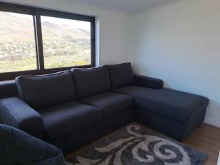 Modern mountainside home with ocean view - Minimal load shedding - Città del Capo - 8