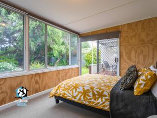 Renovated 3BR One Street to Beach - Victor Harbor - 3