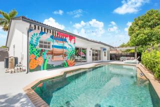 Flamingo Beach Escape -5 Bedrooms- Htd Pool, Game Room, Baby Items , BBQ - 9