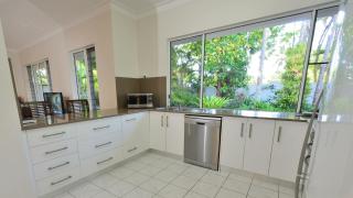 Coral Drive Retreat - Port Douglas - 2