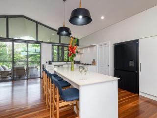 Port Douglas Valley Magic - Mowbray - 6