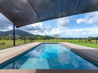 Port Douglas Valley Magic - Mowbray - 7