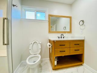 Spacious 3B2B Home Prime Location - Newark - 9