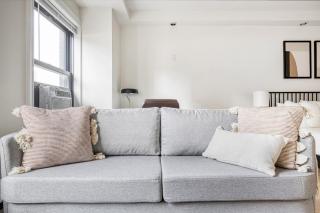 Gold Coast Studio w Doorman Gym 2 blocks to L CHI-553 - 9