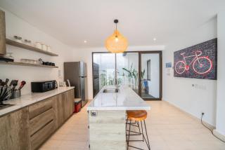 Villa Anna - Stylish 3BR Brand New Villa in Canggu - Canggu - 3