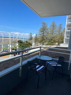 AAA-The Entrance Private Water Front 1 bedroom appartment at the Oaks - 2