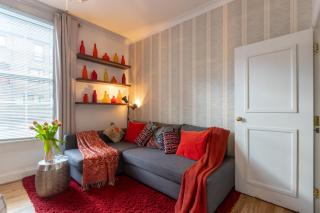 The Wanderlust in the Heart of Covent Garden - 1BR Apartment sleeps 4 - Near Tube - Tesco and Restaurants - 4