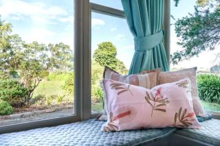 Chatsworth House and Cottage by Ready Set Stay - Balnarring - 1