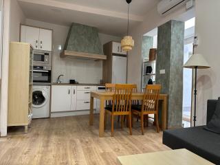 Dos Torres Tenor Gayarre - Encanto con Balcón Interior - 7