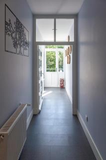 LA BATISSE l'arbre gris - 2