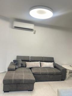 Luxury 3 Rooms Apartament - NearTheSea Bat Yam - 3