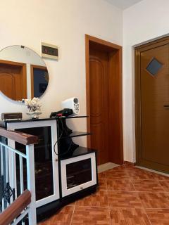 Guesthouse Space - Përmet - 1