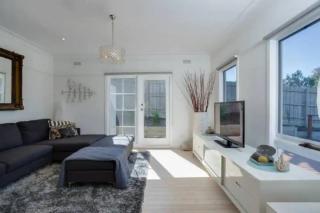 Rye Beach Cottage by Ready Set Stay - BYO LINEN & TOWELS - Rye - 0