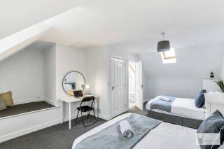 Silver Stag Properties, 4 BR Gem in Coalville - Coalville - 2