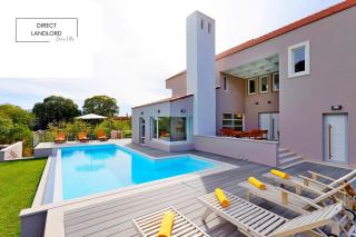 Villa Jure with heated pool, great garden, quiet location - Župa - 0