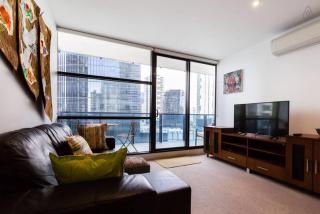 Southbank Balcony Stay across from Crown with Pool - 7