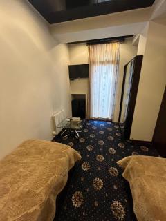 HOTEL NEW ROYAL - Tbilisi - 6