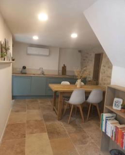 Le Clos du rempart - 2 à 4 pers. - Saint-Restitut - 6