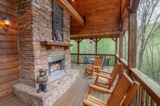 Cabin Fever - Beech Mountain - 9