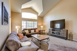 Outdoor Living Space Sunny Retreat in Goodyear! - Goodyear - 8