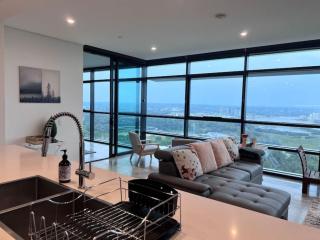 High Level Fabulous View 4Beds APT in Olympic Park - Sidney - 0