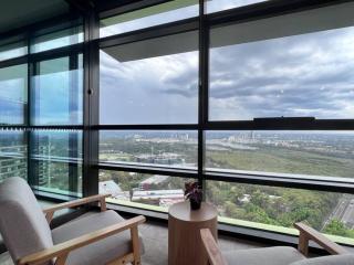 High Level Fabulous View 4Beds APT in Olympic Park - Sydney - 2
