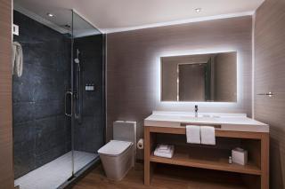 AC Hotel Houston Downtown - 3