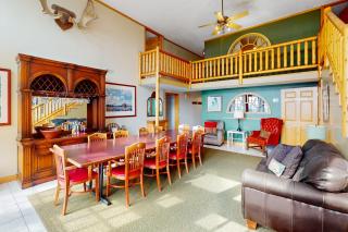 Scenic View Lodge - Entire Property - Bloomington - 6
