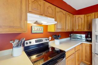 Scenic View Lodge - Entire Property - Bloomington - 6