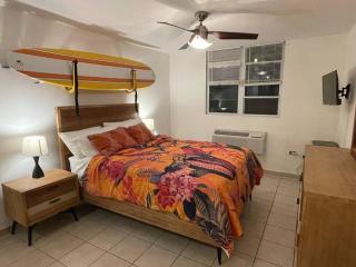 Lovely 2 bedroom condo with pool and beach access - Rincon - 4