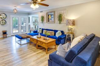 Pet-Friendly Phoenix Oasis with 3 Covered Patios! - Phoenix - 5