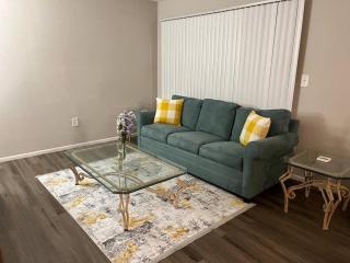 Cozy Retreat 1.8 Mi to Stadium - Gainesville - 0